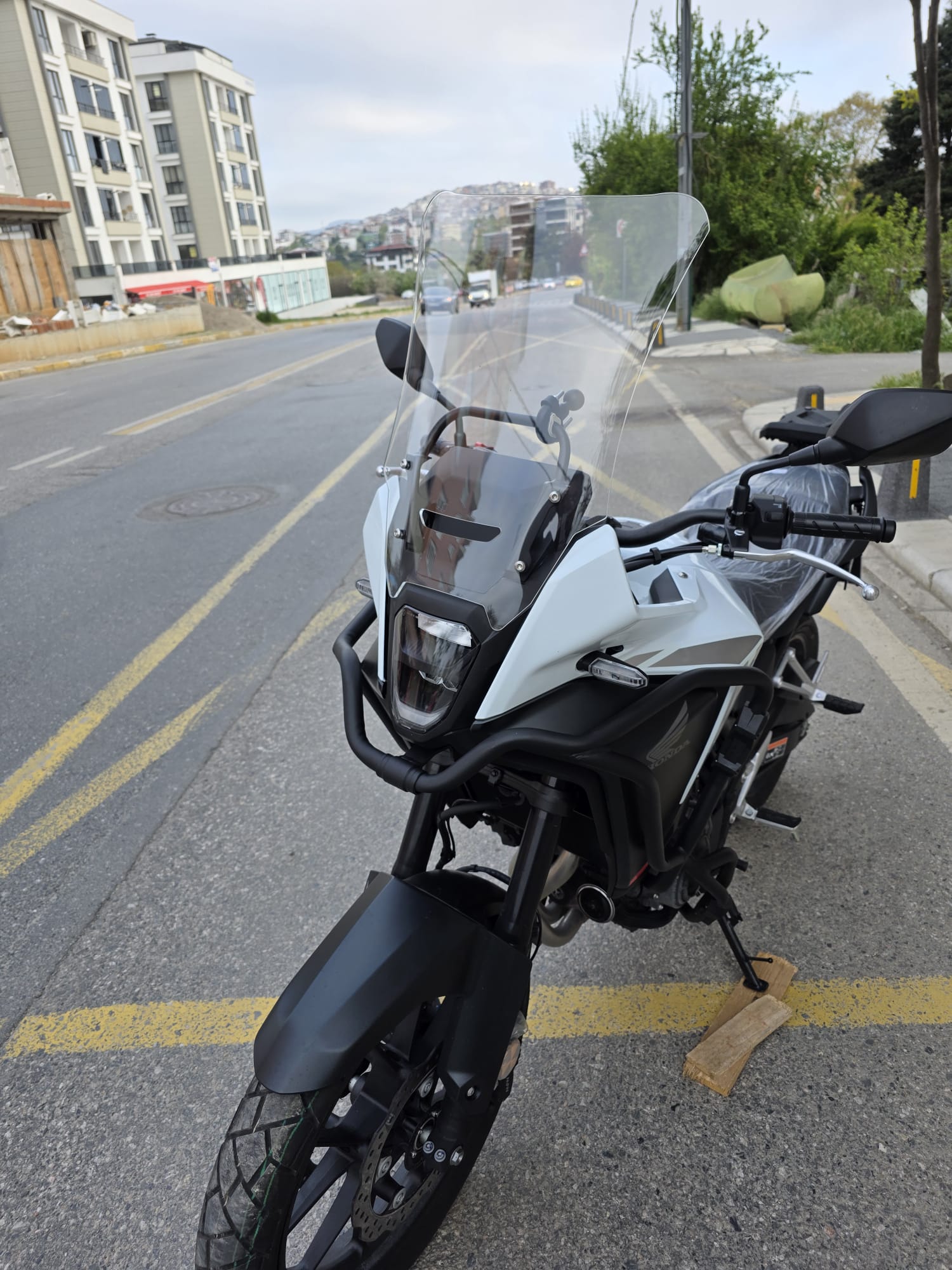 Honda NX 500 Ön Cam 48cm 2025 Model Şeffaf Renkli 4mm UZUN CAM