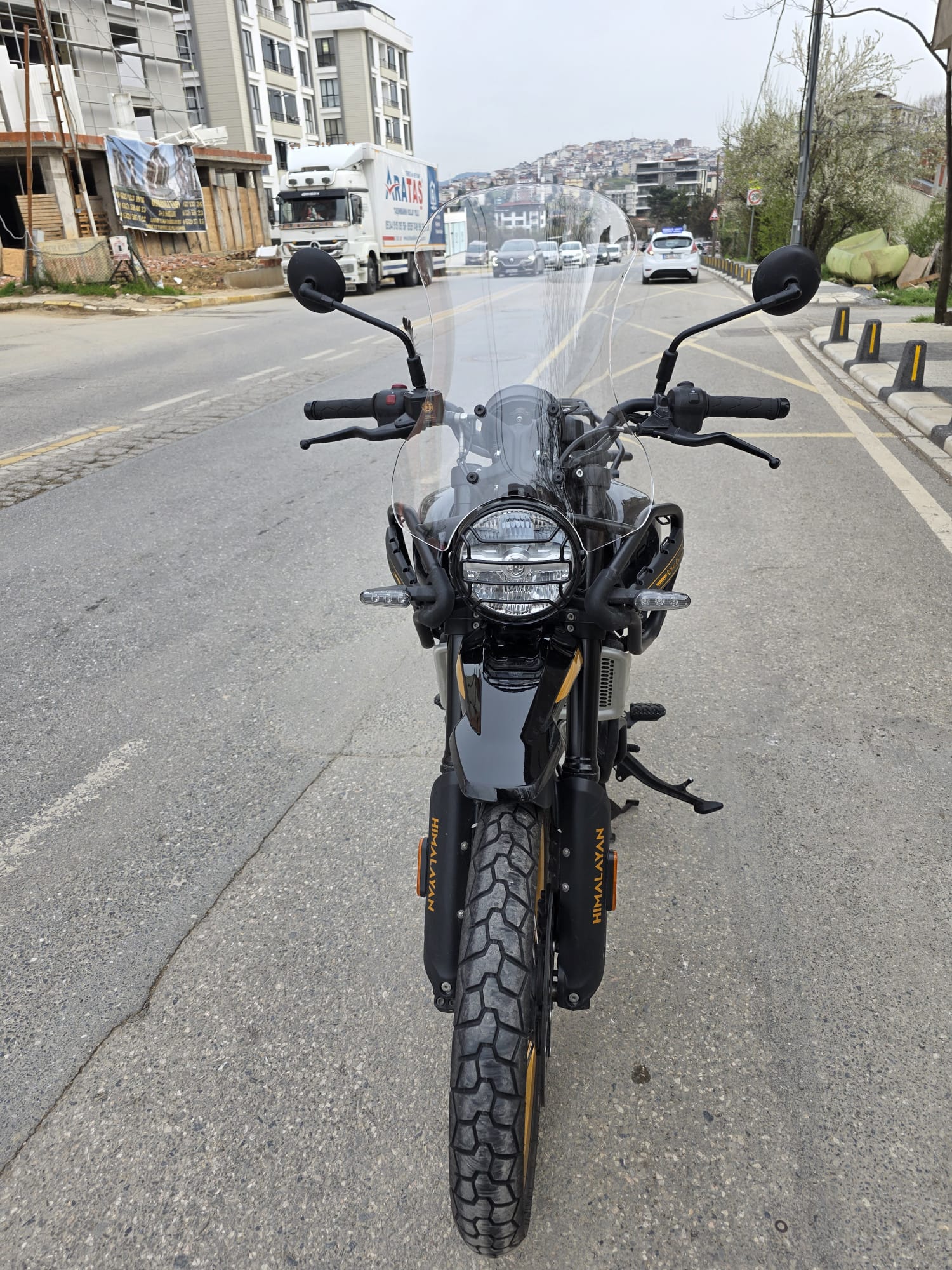 Himalayan Royal Enfıeld 450 Siperlik Ön Cam 2023-2025 Model 49cm Şeffaf Renkli 4mm