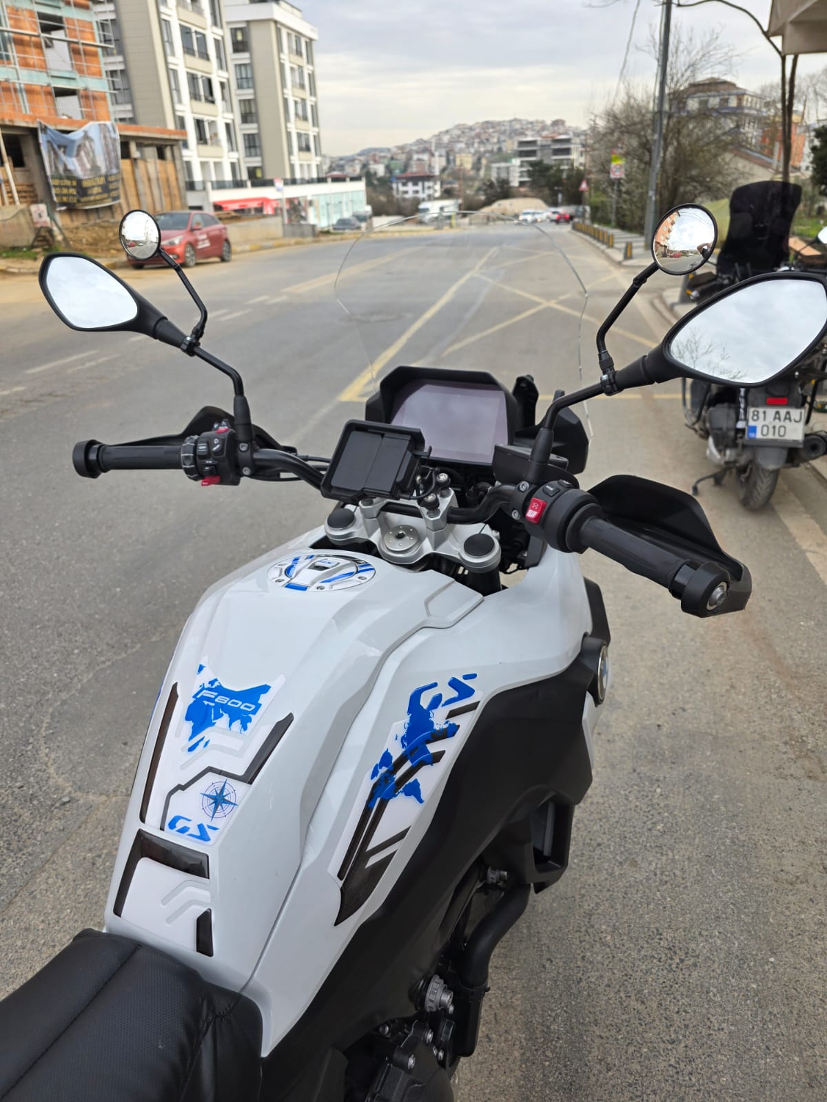 Bmw F800 GS Siperlik Ön Cam 2023-2025 Model 44cm Şeffaf Renkli 4mm