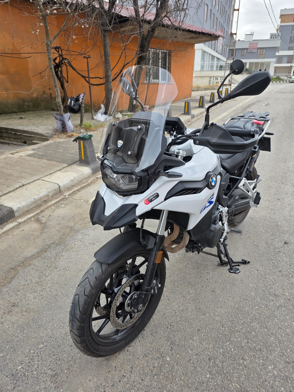 Bmw F800 GS Siperlik Ön Cam 2023-2025 Model 44cm Şeffaf Renkli 4mm