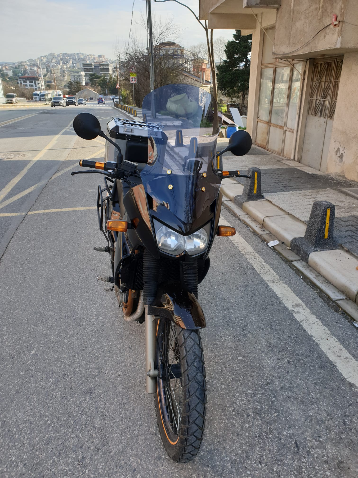 Kawasaki KLE 500 Siperlik Ön Cam 2005-2008 Model 58cm Füme Renkli 4mm UZUN CAM