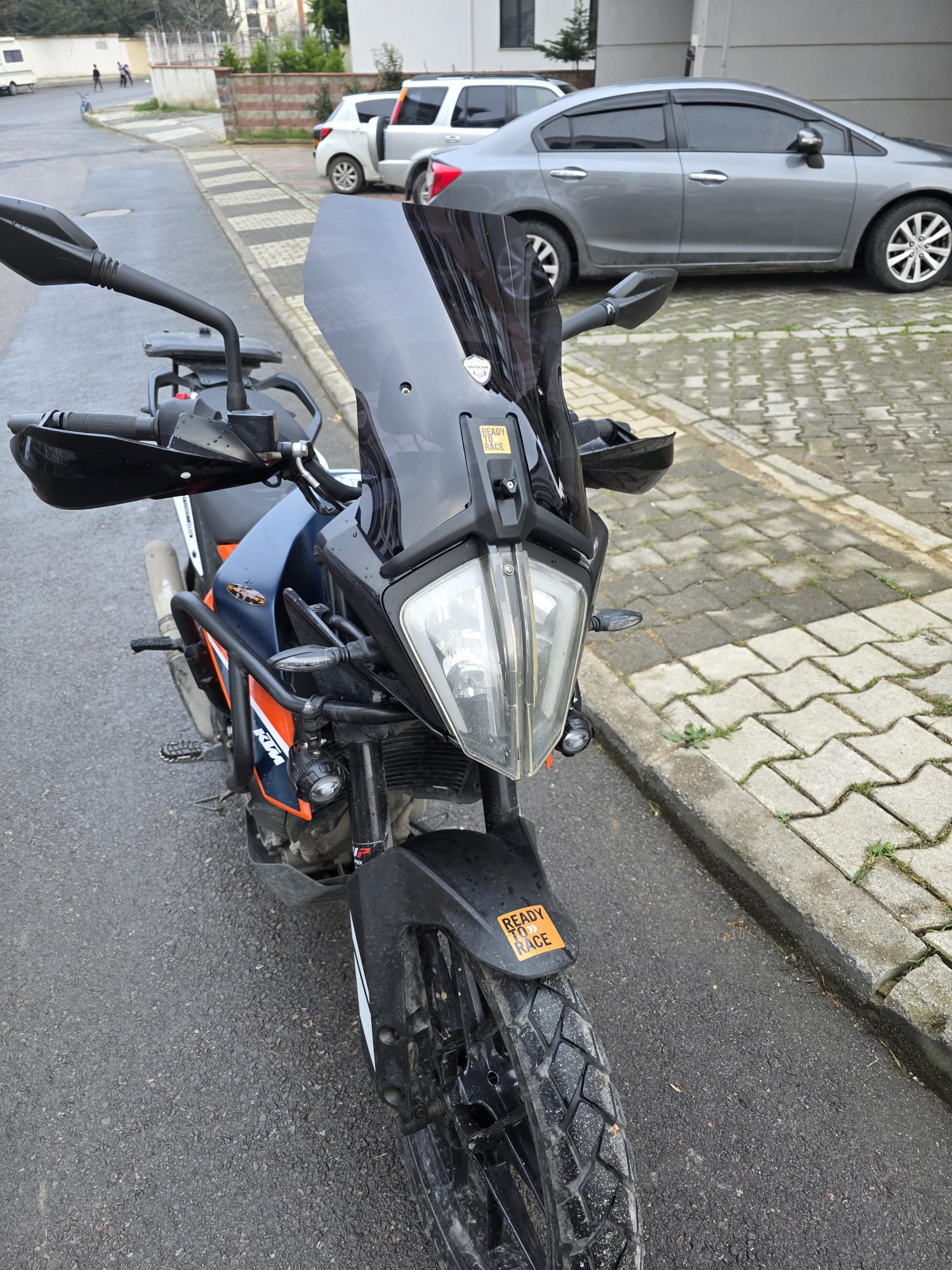KTM Duke 390 Siperlik Ön Cam 2013-2023 Model 44cm Siyah Renkli ORİJİNAL BOYLU
