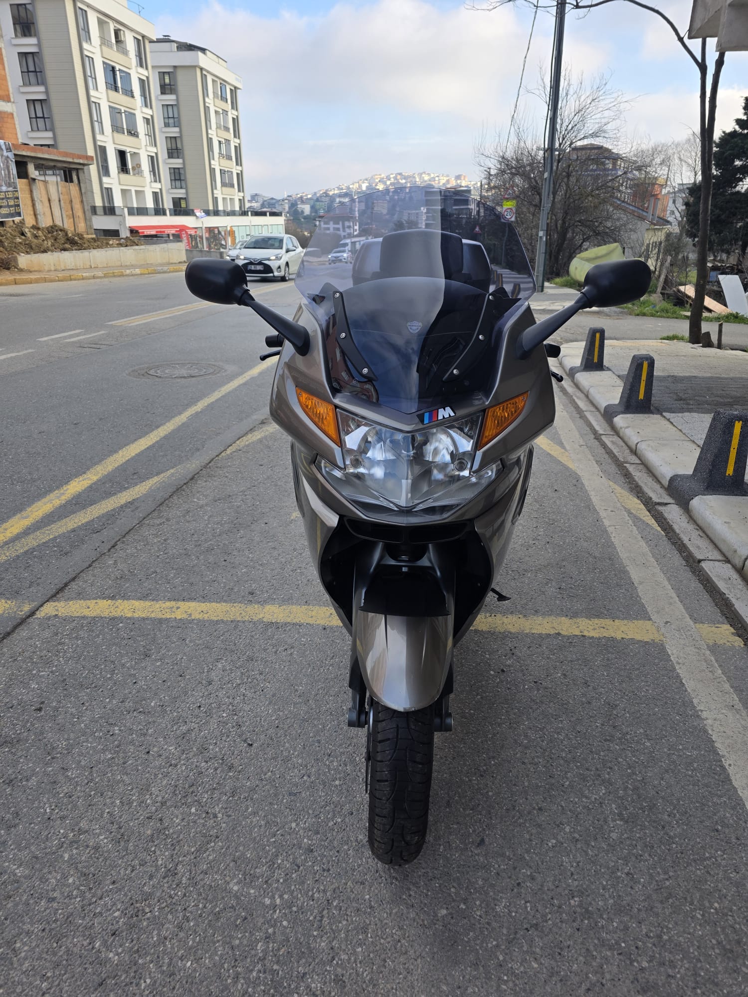 BMW K 1300 GT Siperlik Ön Cam 2009 Model 63cm Füme Renkli 4mm