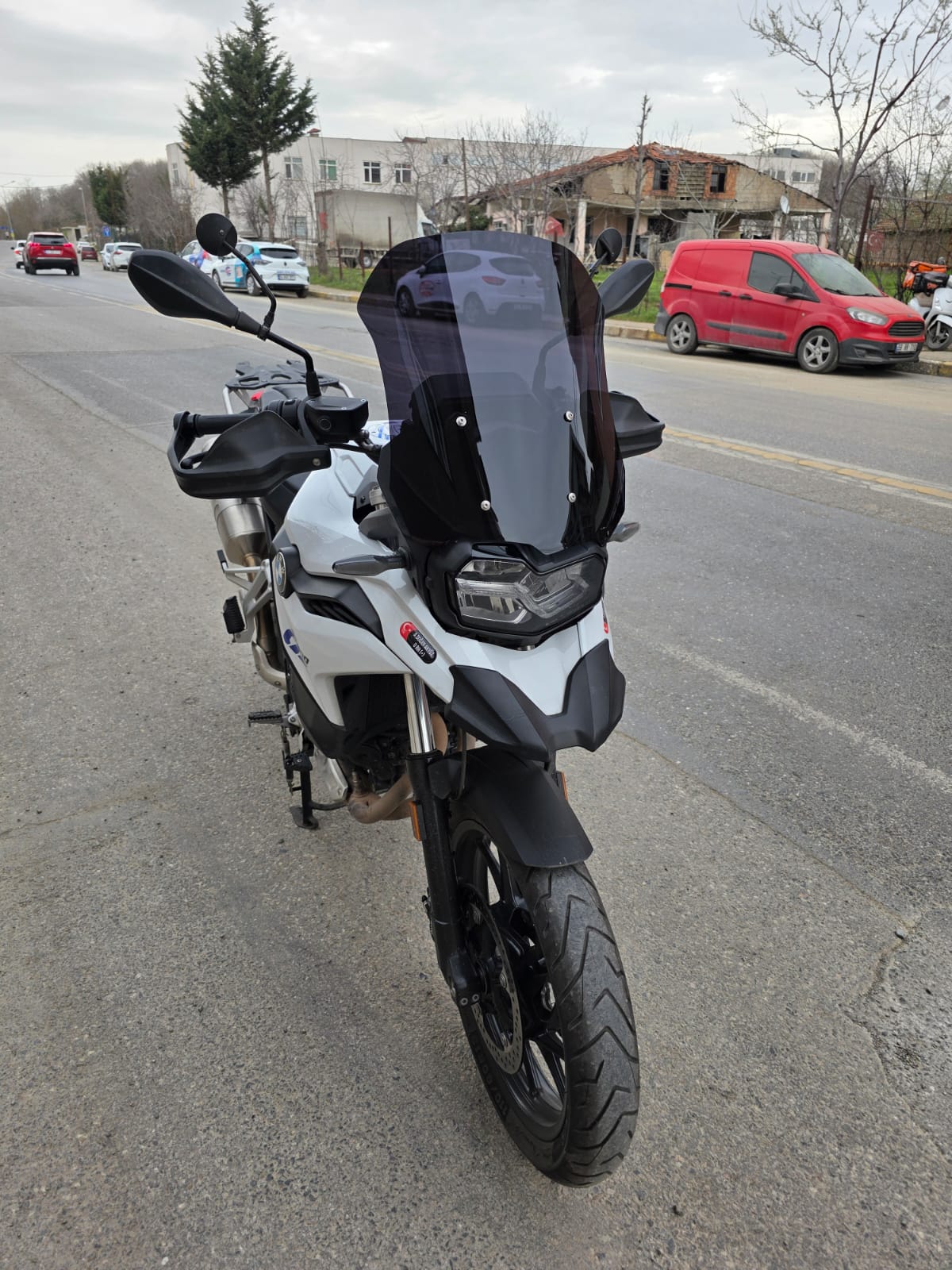 Bmw F800 GS Siperlik Ön Cam 2023-2025 Model 44cm Siyah Renkli 4mm