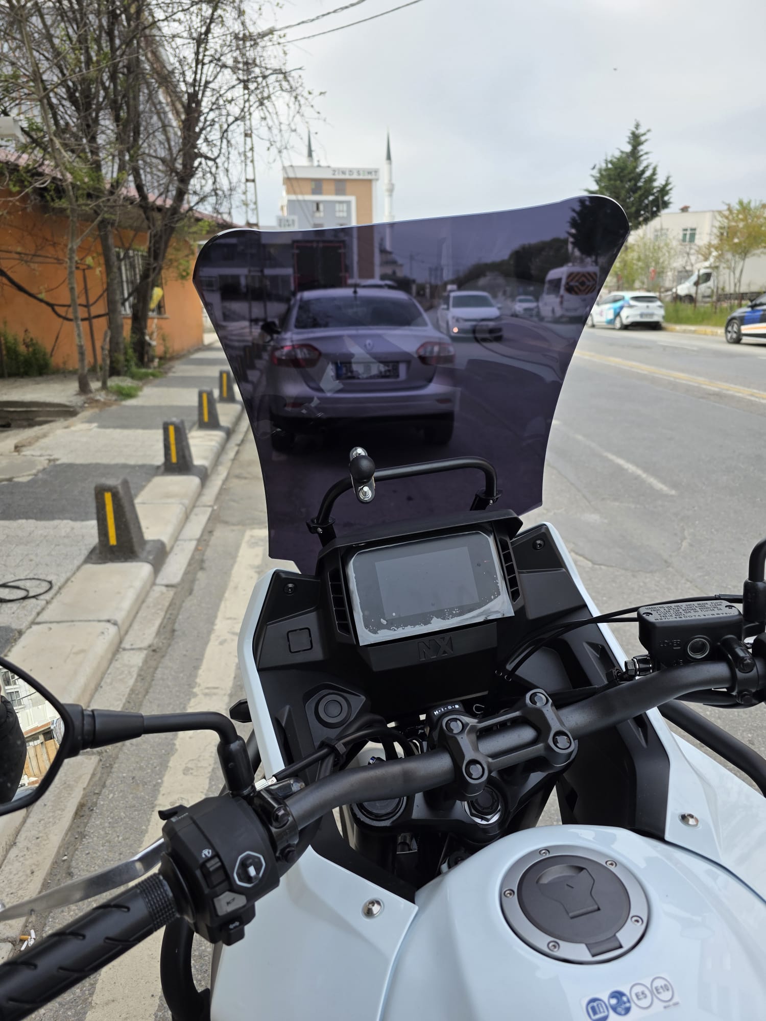 Honda NX 500 Ön Cam 48cm 2025 Model Siyah Renkli 4mm UZUN CAM