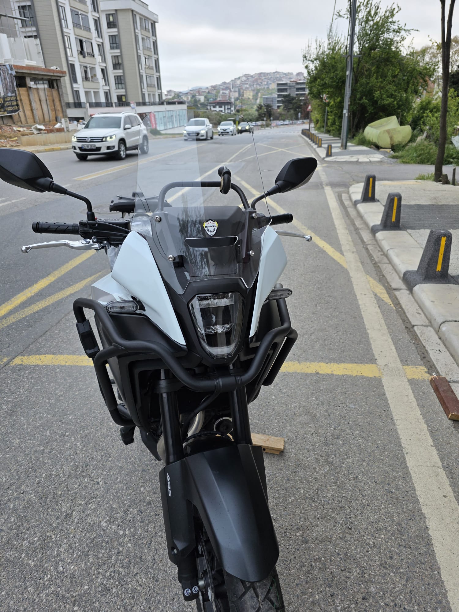 Honda NX 500 Ön Cam 34cm 2025 Model Şeffaf Renkli 4mm Orijinal Boylu