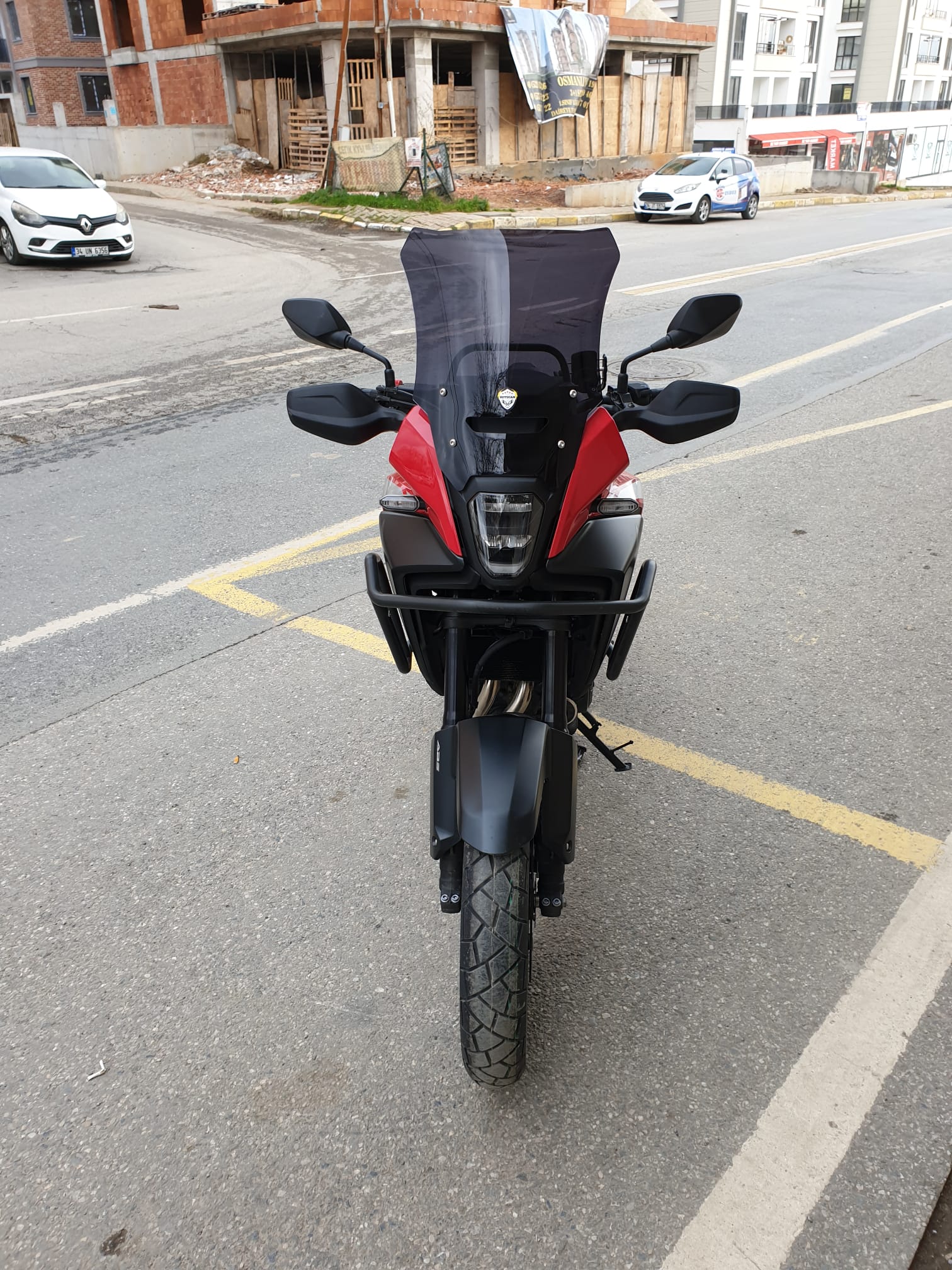 Honda NX 500 Ön Cam 2025 Model 44cm Siyah Renkli 4mm UZUN CAM