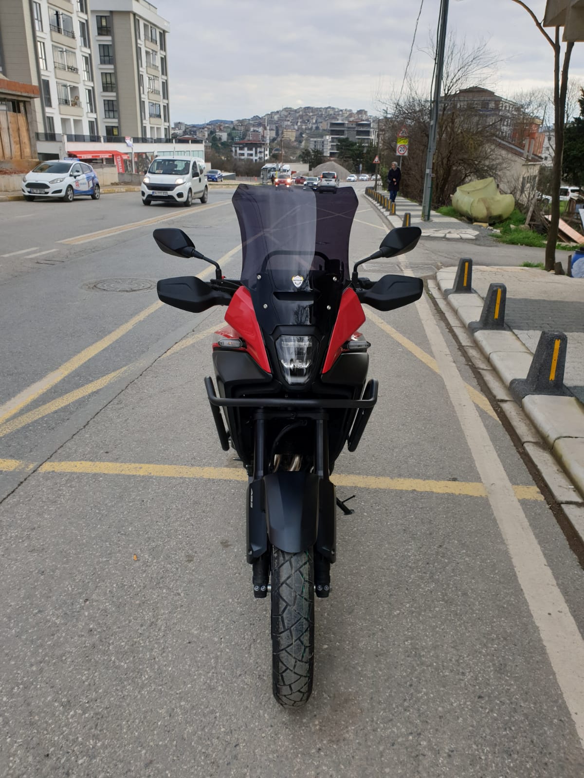 Honda NX 500 Ön Cam 2025 Model 44cm Siyah Renkli 4mm UZUN CAM