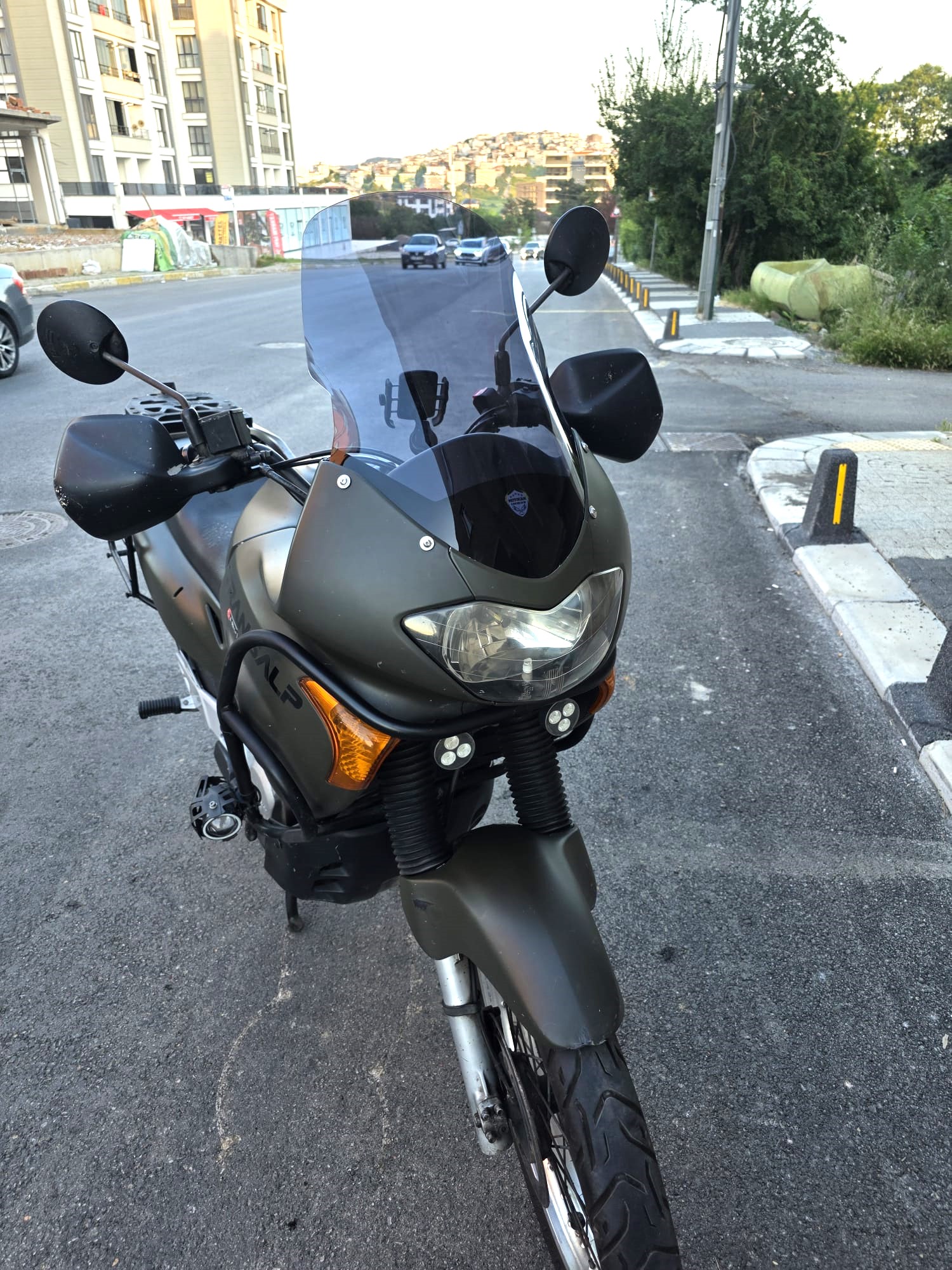 Honda Transalp XL 650 Siperlik Ön Cam 2000 2008 Model 54cm Füme Renkli 4mm