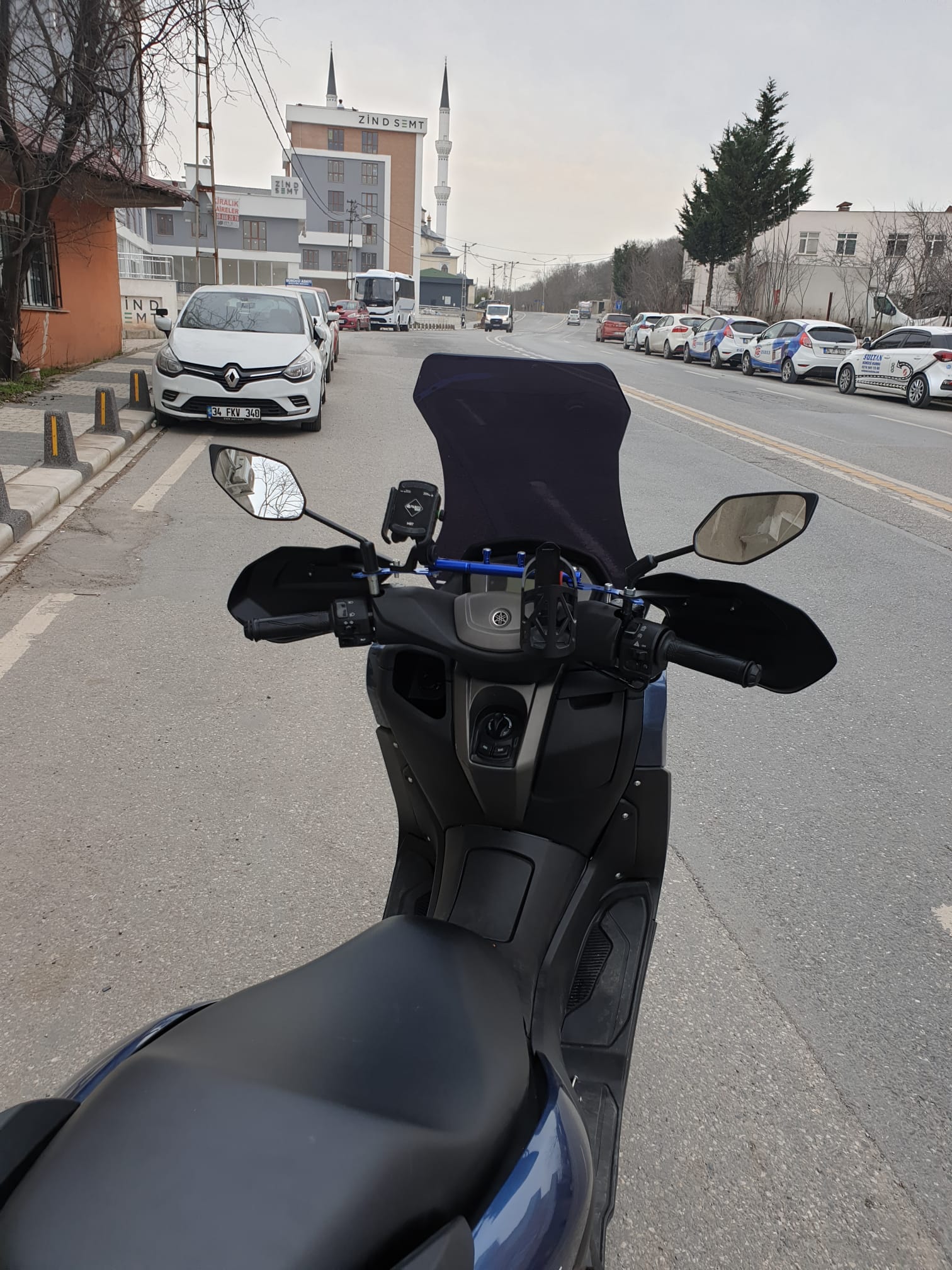 Yamaha Nmax Siperlik Ön Cam 2021-2025 Model 72cm Siyah Renkli 4mm UZUN CAM