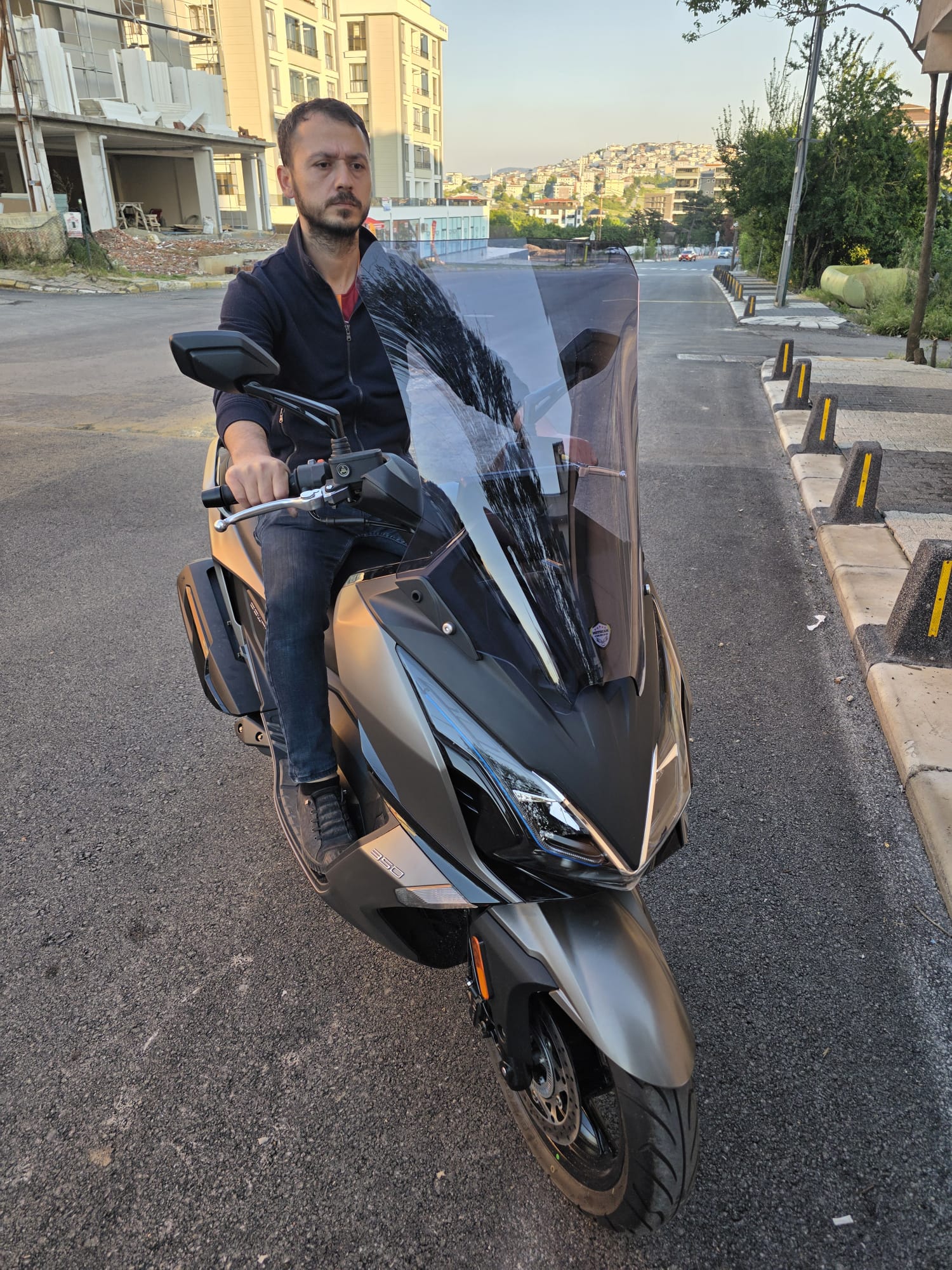 Kymco Downtown GT 350 Siperlik Ön Cam 2025 Model 62cm Füme Renkli 4mm