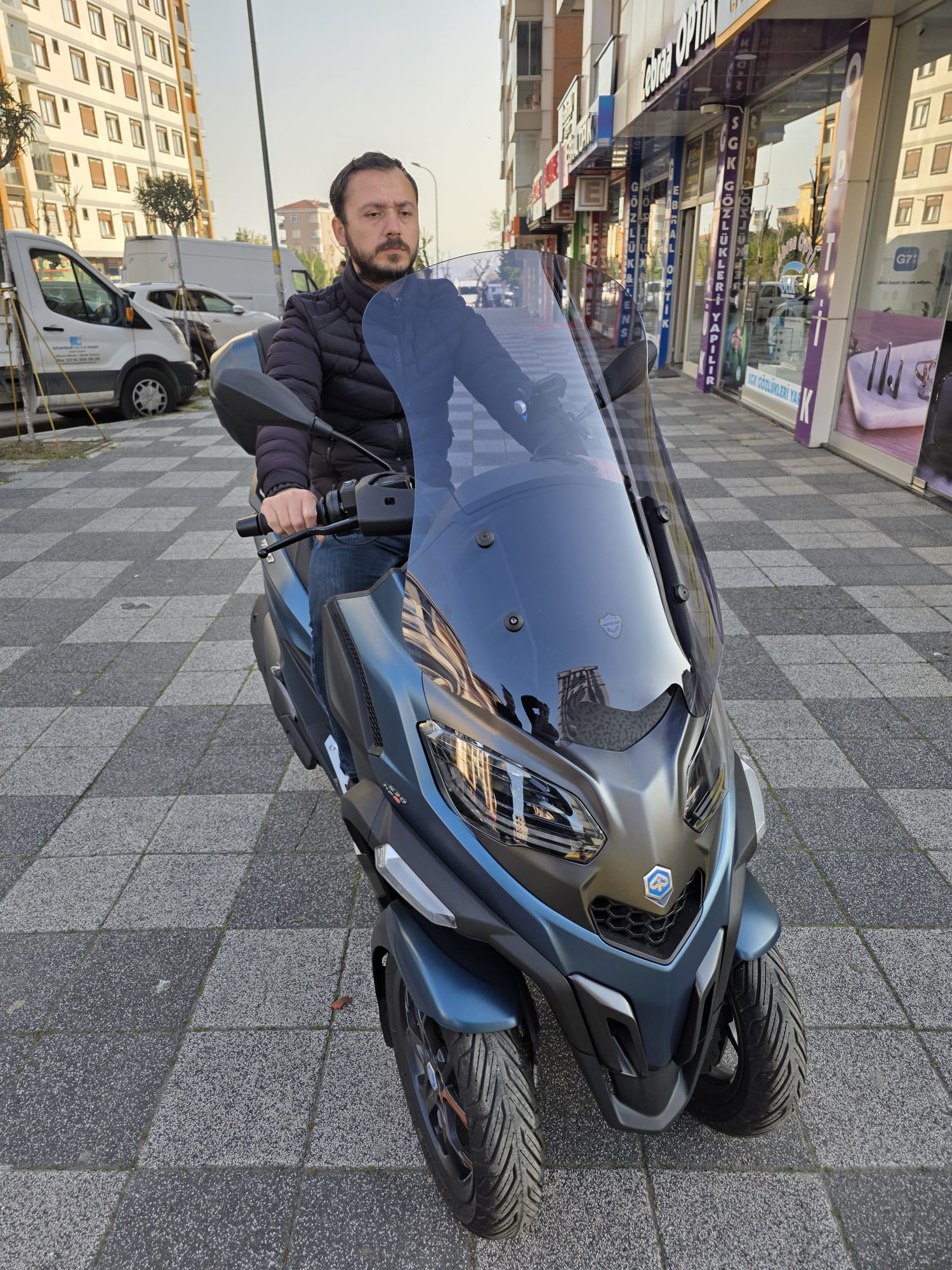 Piaggio MP3 530 Siperlik Ön Cam 2023-2025 Model 72cm Füme Renkli 4mm UZUN CAM