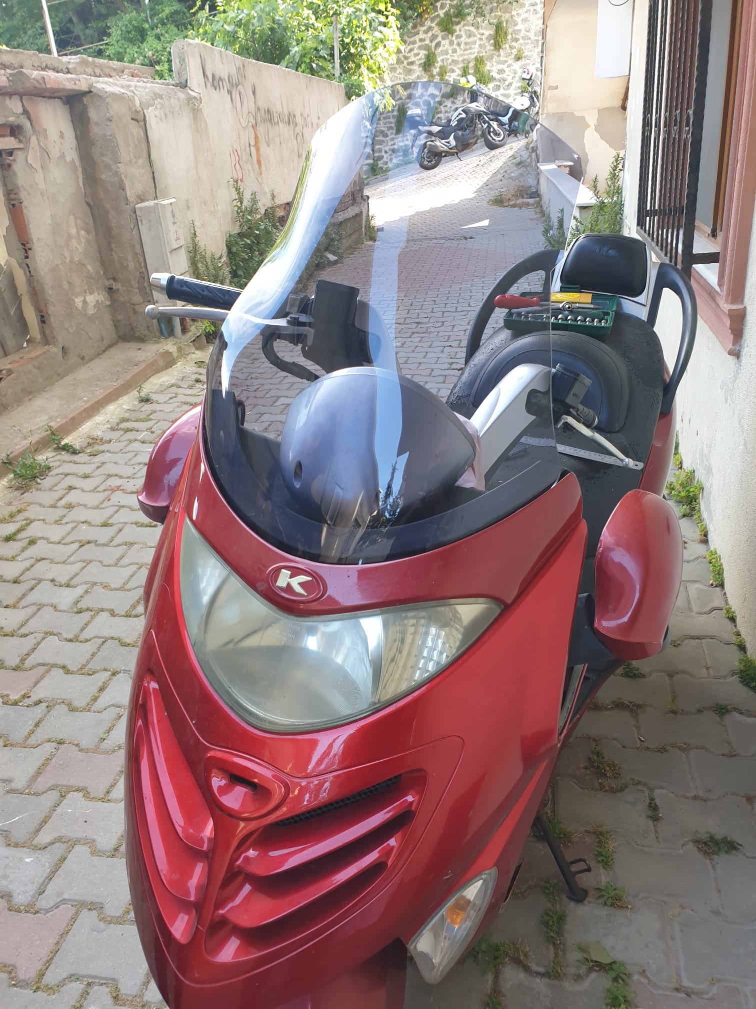 Kymco Grandink Siperlik Ön Cam 2004 2008 Model 52cm Füme Renkli 4mm
