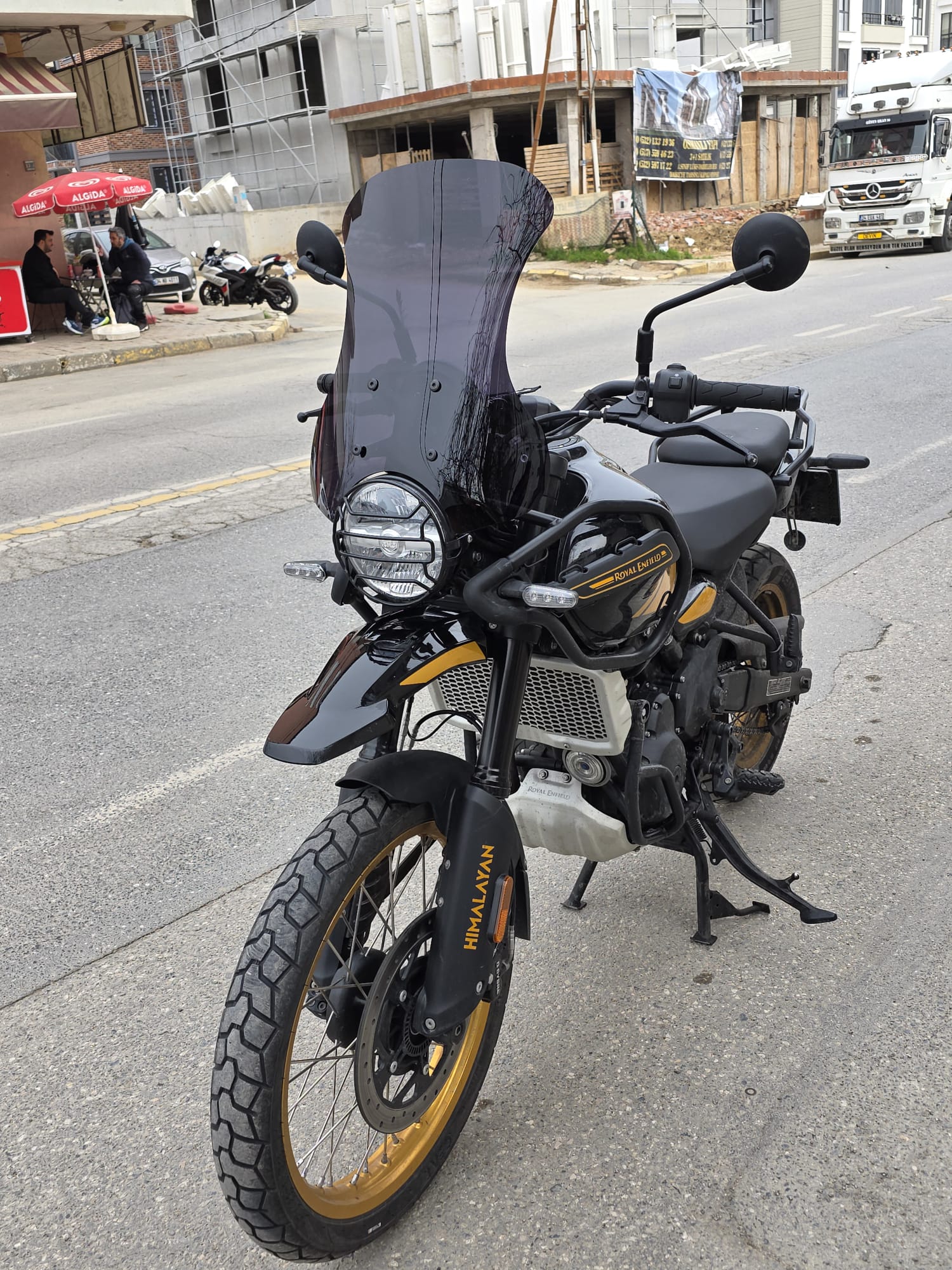 Himalayan Royal Enfıeld 450 Siperlik Ön Cam 2023-2025 Model 49cm Siyah Renkli 4mm