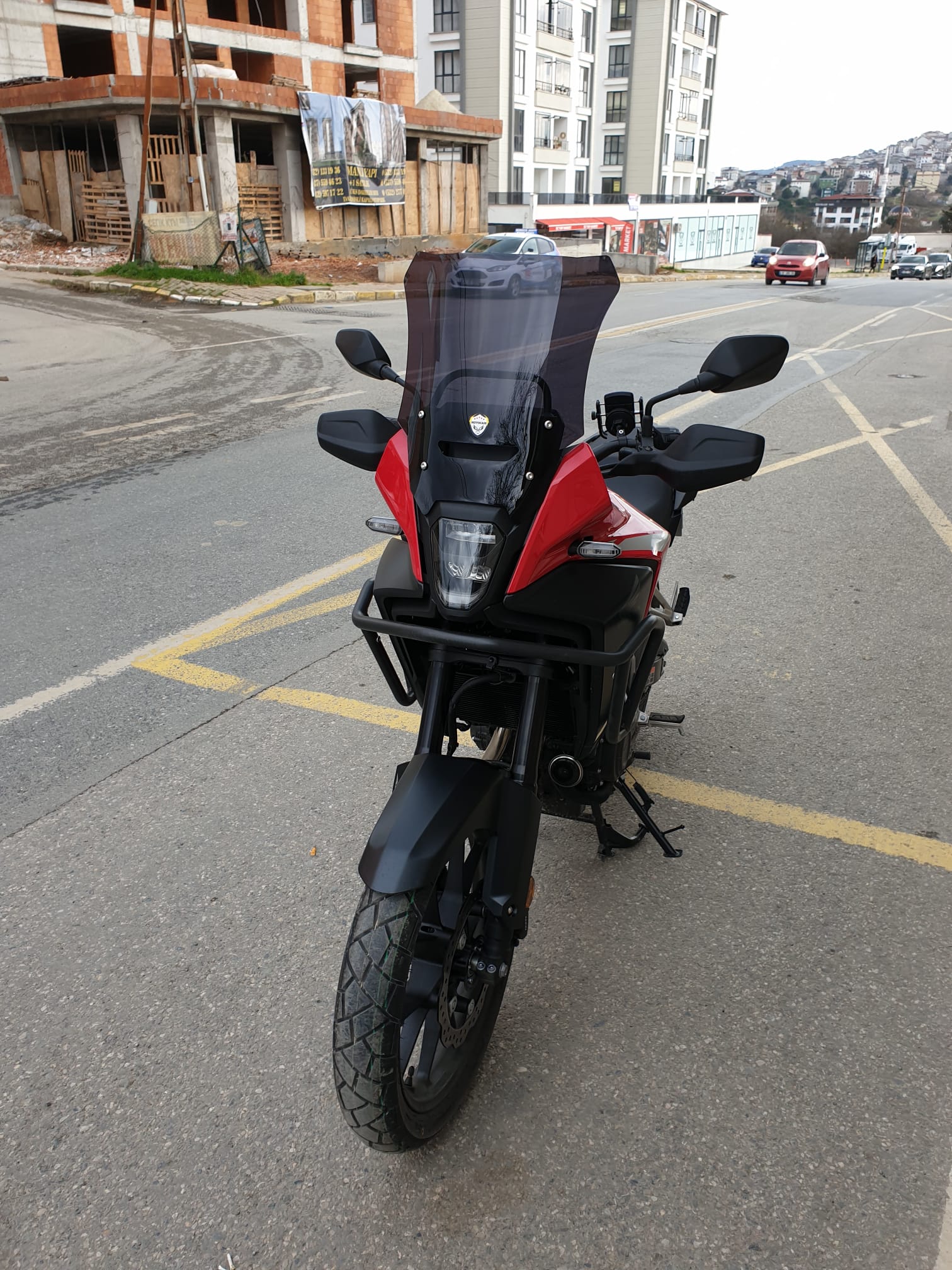 Honda NX 500 Ön Cam 2025 Model 44cm Siyah Renkli 4mm UZUN CAM