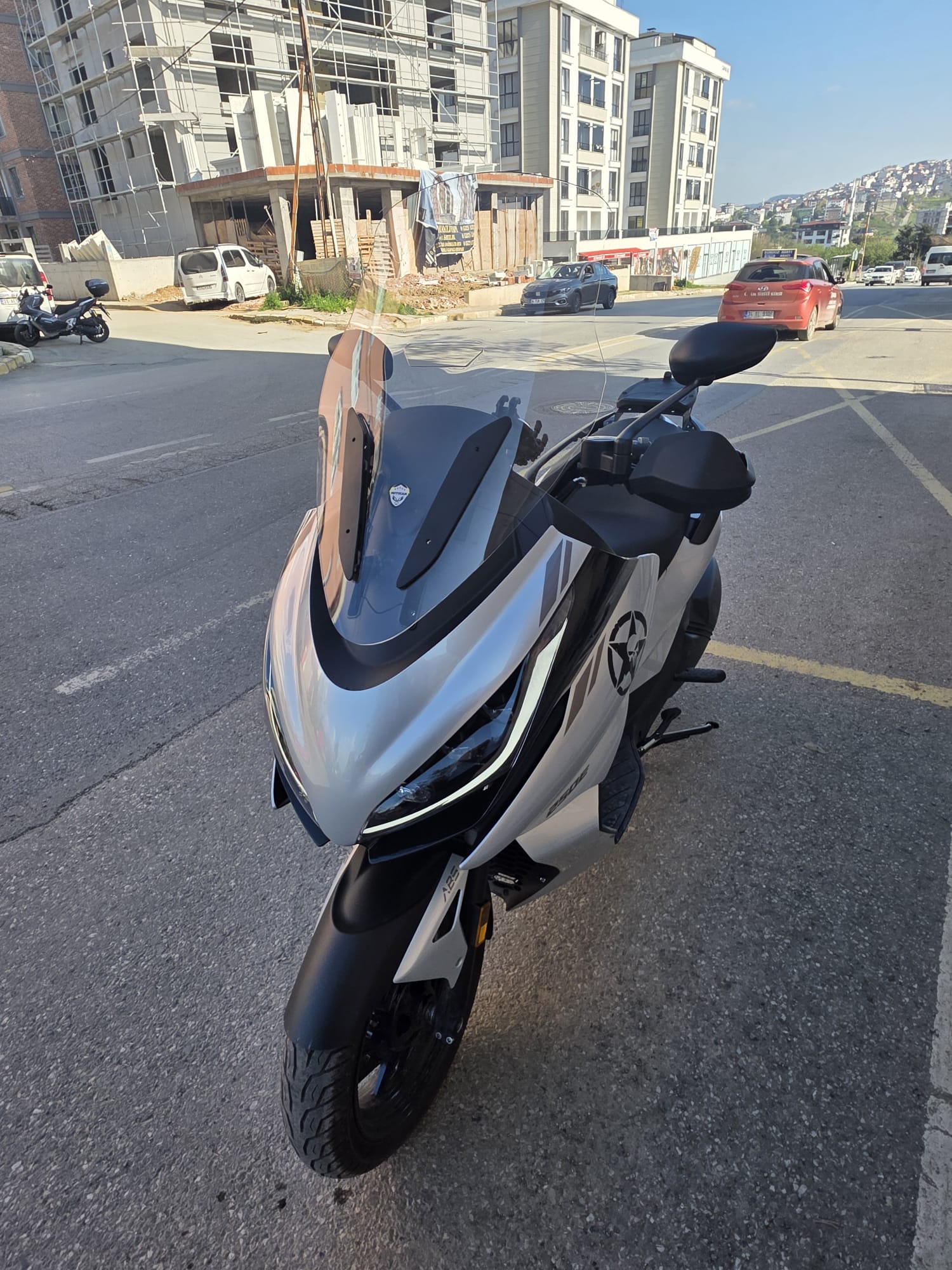 Zontes ZT 250 T-E Siperlik Ön Cam 2023-2025 Model 73cm Şeffaf Renkli 4mm