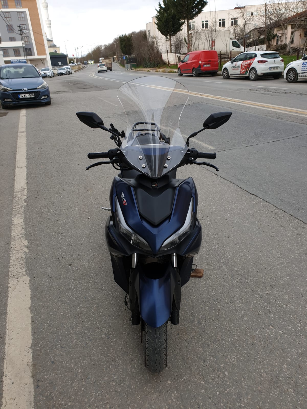 RKS Arome 125 Siperlik Ön Cam 2023-2025 Model 54cm Şeffaf Renkli