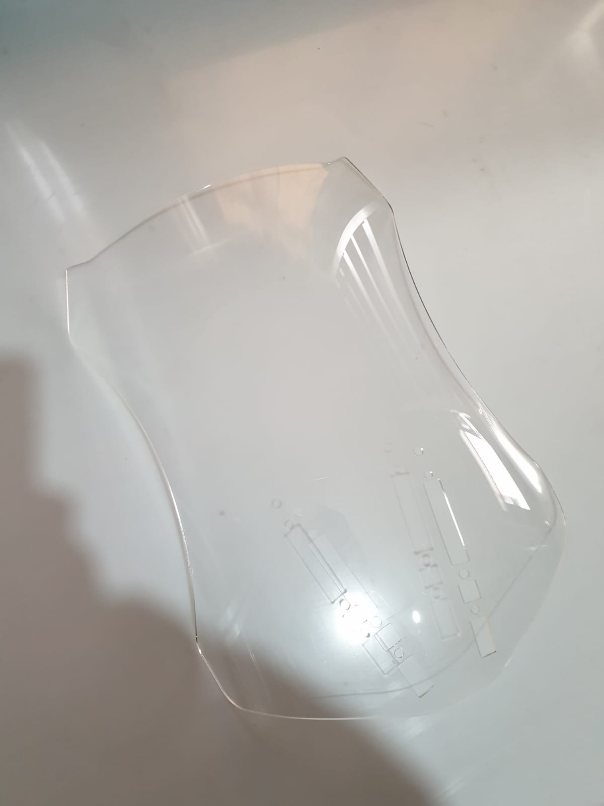 Zontes ZT 350 T2 Siperlik Ön Cam 2025 Model 55cm Şeffaf Renkli 4mm