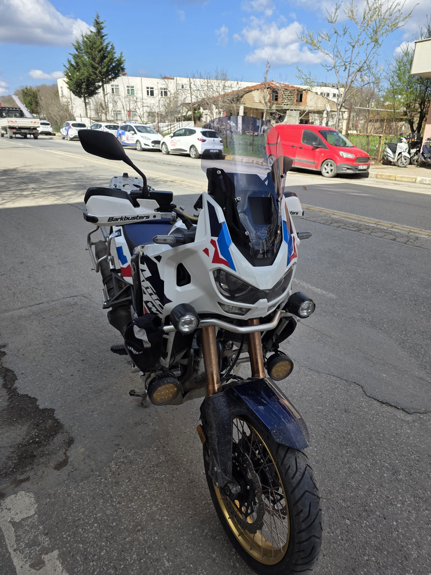 Honda Africa twin CRF 1100 L4 Ön Cam 2023-2025 Model 46cm Füme Renkli 4mm ORİJİNAL BOYLU