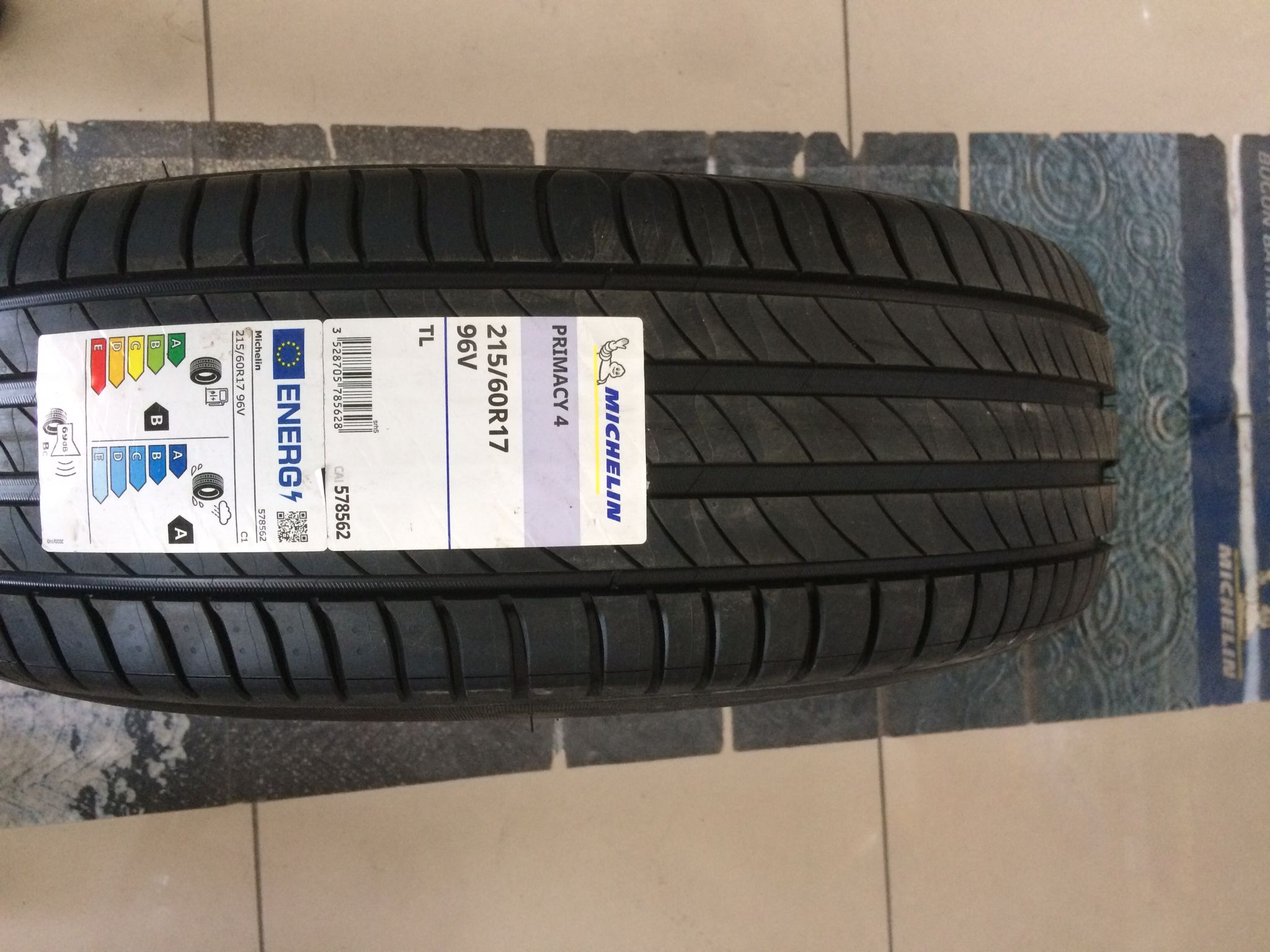 MICHELIN 215/60R17 96V PRIMACY4 YAZ LASTİĞİ 2021 ÜRETİM